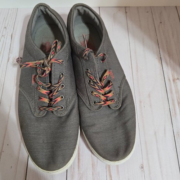 VANS Gray Canvas Shoes – Women’s Size 8.5 with Native inspired laces - Picture 7 of 10